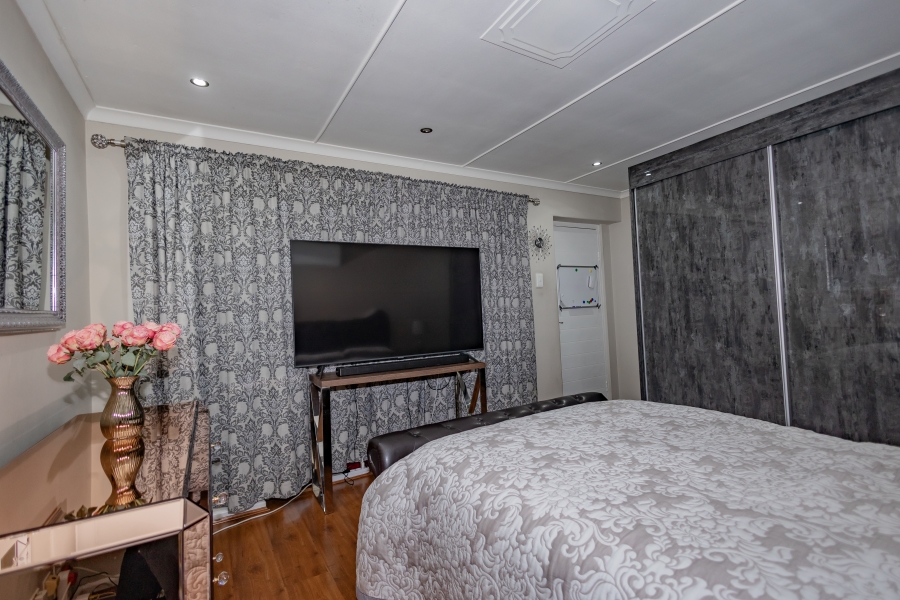 3 Bedroom Property for Sale in De Tijger Western Cape
